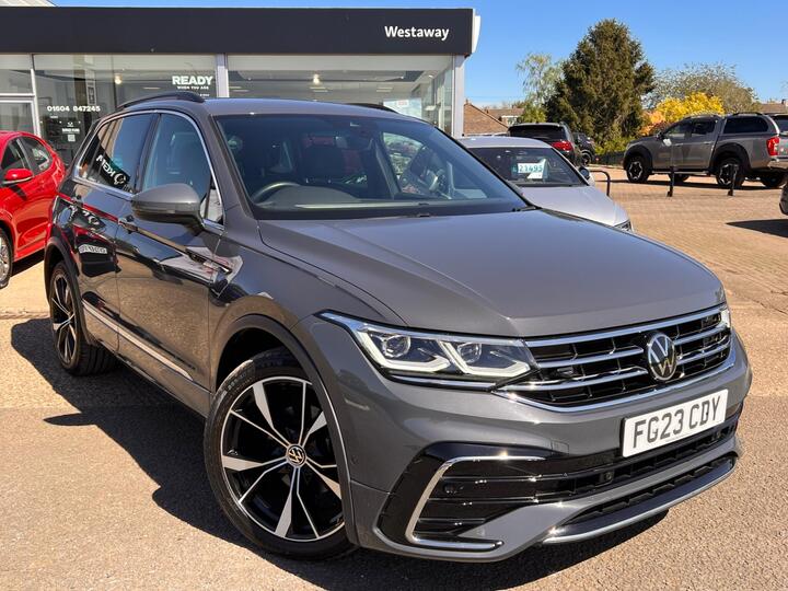 Volkswagen Tiguan 1.5 TSI R-Line DSG Euro 6 (s/s) 5dr