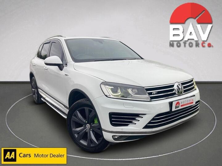 Volkswagen Touareg 3.0 TDI V6 BlueMotion Tech R-Line Tiptronic 4WD Euro 6 (s/s) 5dr