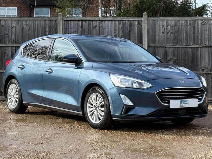 Ford FOCUS 1.0T EcoBoost Titanium Euro 6 (s/s) 5dr