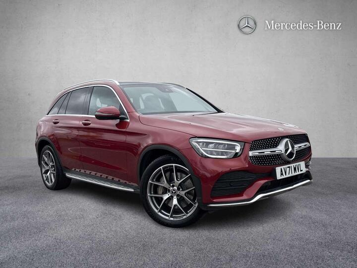 Mercedes-Benz GLC 2.0 GLC300d AMG Line (Premium Plus) G-Tronic+ 4MATIC Euro 6 (s/s) 5dr Mercedes-Benz GLC 2.0 GLC300d AMG Line (Premium Plus) G-Tronic+ 4MATIC Euro 6 (s/s) 5dr