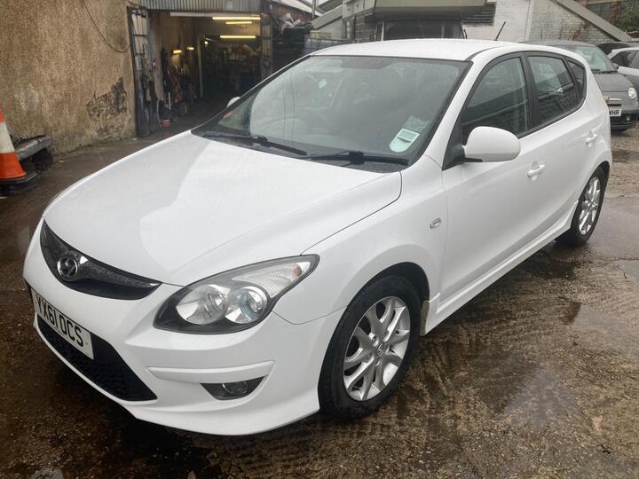 Hyundai I30 1.4 Comfort Euro 5 5dr Hyundai I30 1.4 Comfort Euro 5 5dr