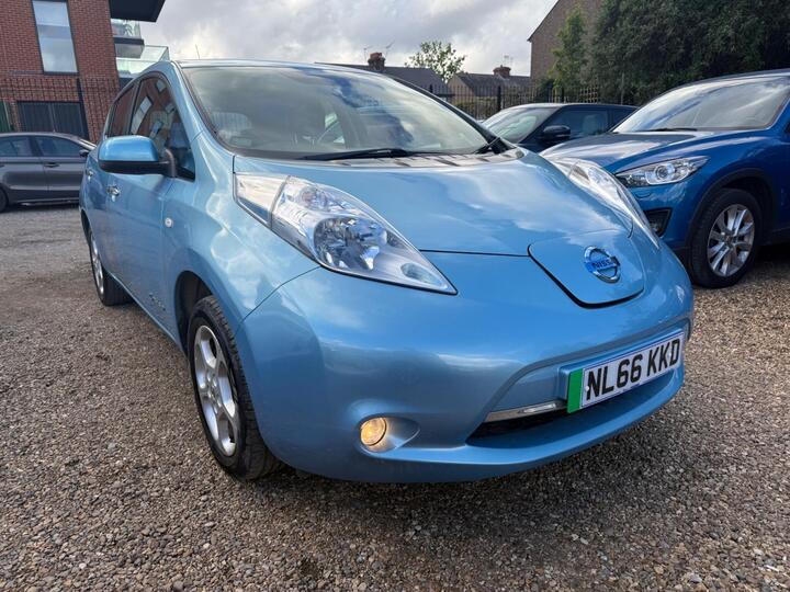 Nissan Leaf 24kWh Acenta Auto 5dr