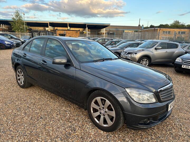 Mercedes-Benz C Class 1.8 C180 BlueEfficiency SE Auto Euro 5 4dr