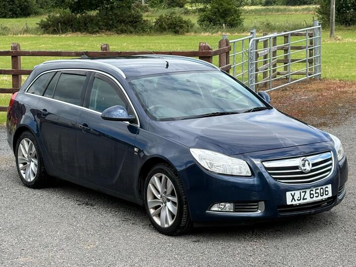 Vauxhall Insignia 2.0 CDTi EcoFLEX SRi Nav Sports Tourer Euro 5 (s/s) 5dr