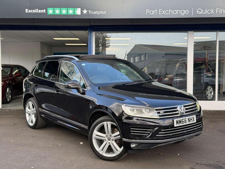 Volkswagen TOUAREG 3.0 TDI V6 BlueMotion Tech R-Line Plus Tiptronic 4WD Euro 6 (s/s) 5dr