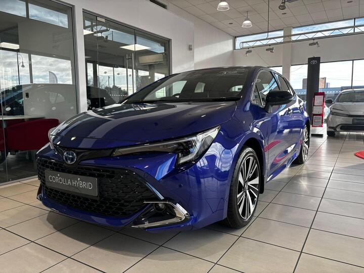 Toyota Corolla 1.8 VVT-h Design CVT Euro 6 (s/s) 5dr