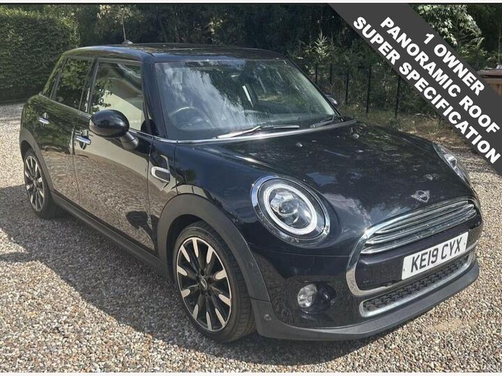 MINI HATCH 1.5 Cooper Exclusive Steptronic Euro 6 (s/s) 5dr