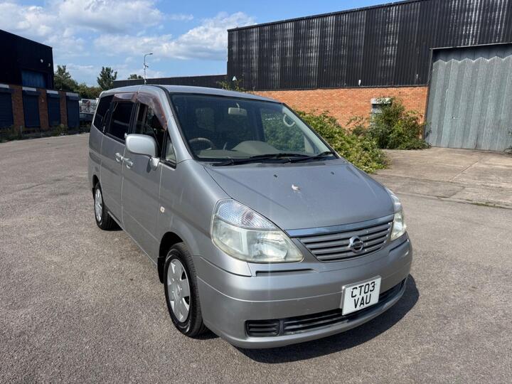 Nissan Serena 2003