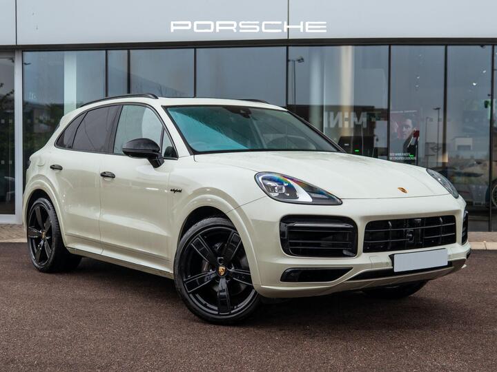 Porsche Cayenne 3.0 V6 E-Hybrid 17.9kWh Platinum Edition TiptronicS 4WD Euro 6 (s/s) 5dr (3.6kW Charger)