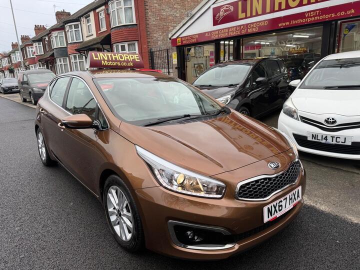 Kia Ceed 1.6 GDi 2 Euro 6 (s/s) 5dr