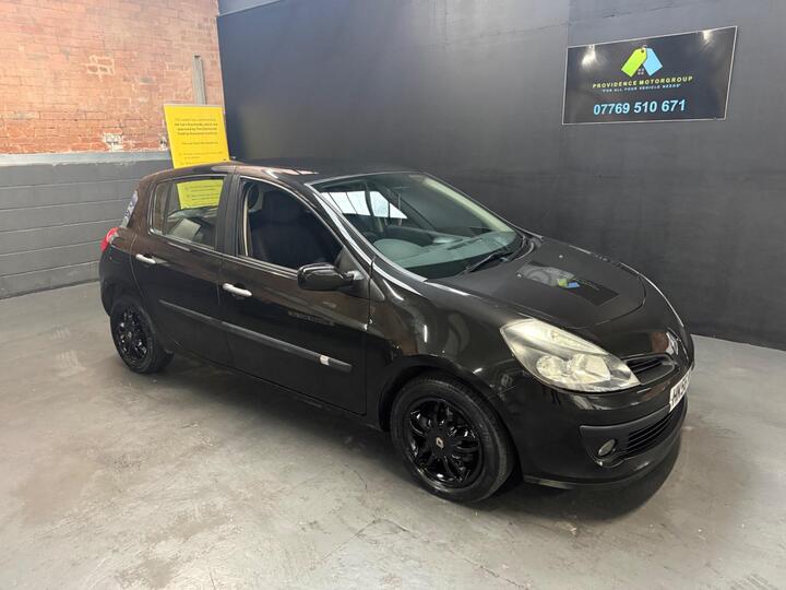 Renault Clio 1.4 16v Dynamique 5dr