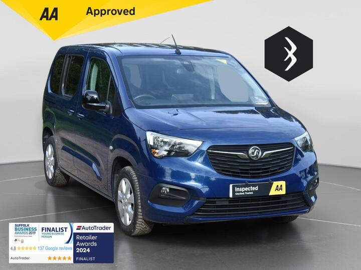 Vauxhall COMBO LIFE 1.2 Turbo SE Auto Euro 6 (s/s) 5dr Vauxhall COMBO LIFE 1.2 Turbo SE Auto Euro 6 (s/s) 5dr