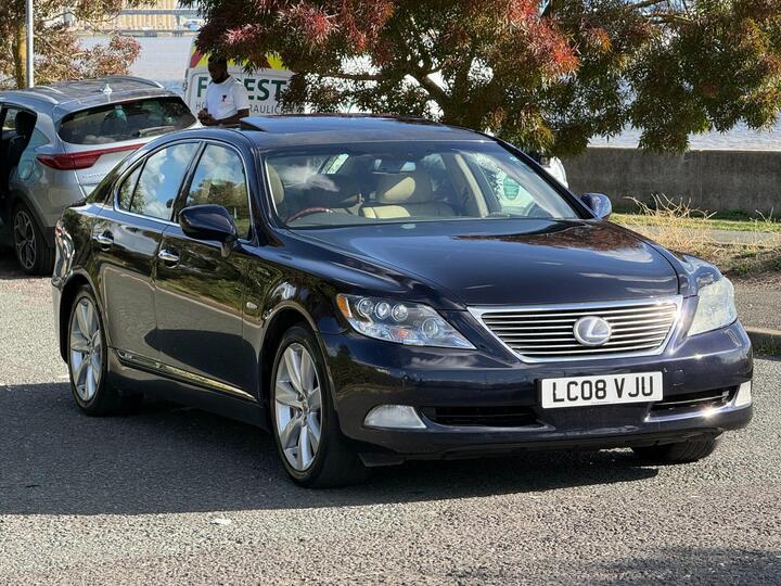 Lexus LS 5.0 600h V8 CVT 4WD Euro 5 (s/s) 4dr