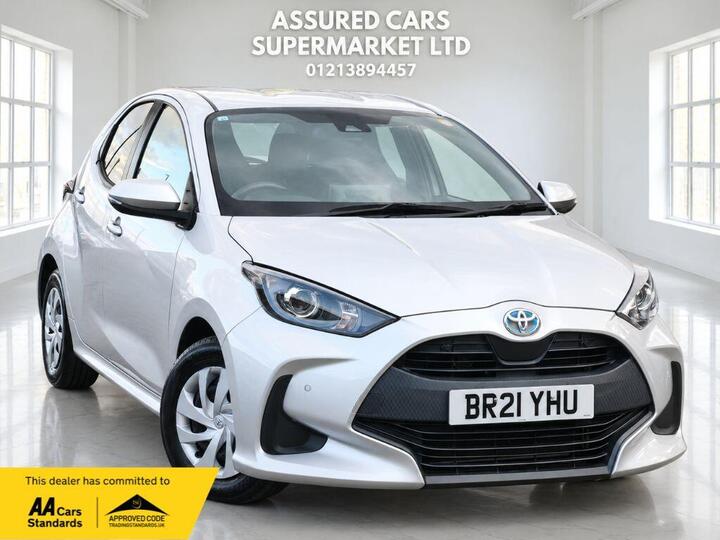 Toyota YARIS 1.5 VVT-h Icon E-CVT Euro 6 (s/s) 5dr