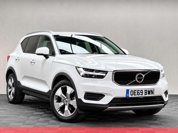 Volvo XC40 1.5 T3 Momentum Auto Euro 6 (s/s) 5dr