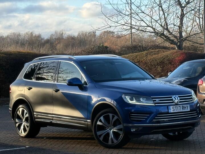 Volkswagen Touareg 3.0 TDI V6 BlueMotion Tech R-Line Plus Tiptronic 4WD Euro 6 (s/s) 5dr
