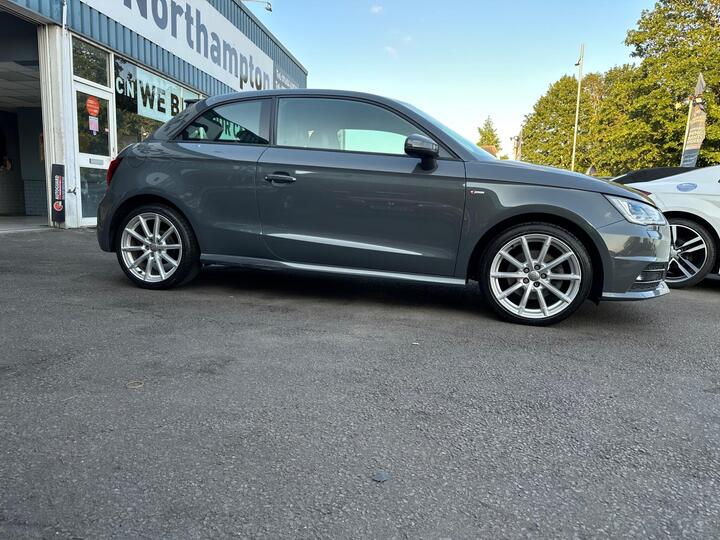 Audi A1 1.4 TFSI CoD S Line Euro 6 (s/s) 3dr