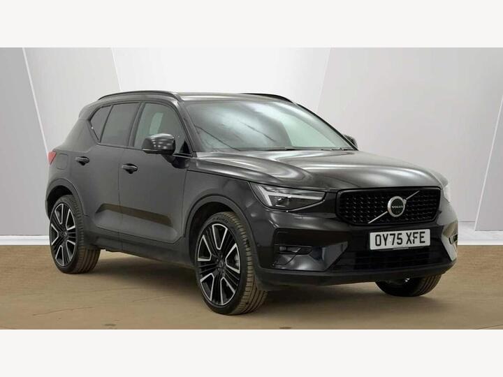 Volvo XC40 2.0 B4 MHEV Ultra Dark DCT Auto Euro 6 (s/s) 5dr