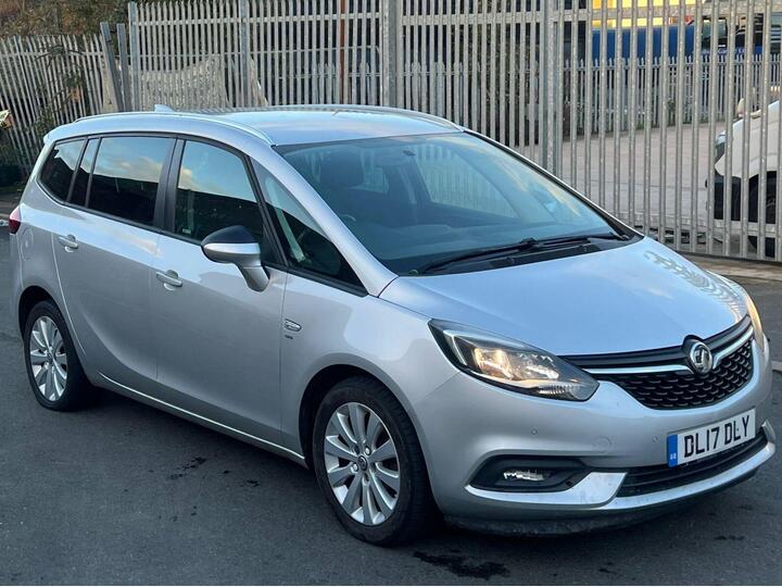 Vauxhall Zafira Tourer 1.6 CDTi EcoFLEX SRi Nav Euro 6 (s/s) 5dr