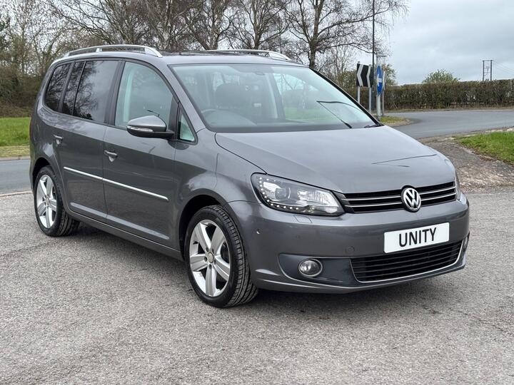 Volkswagen Touran 2.0 TDI Sport DSG Euro 5 5dr Volkswagen Touran 2.0 TDI Sport DSG Euro 5 5dr