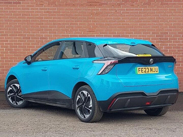MG MG4 51kWh SE Auto 5dr