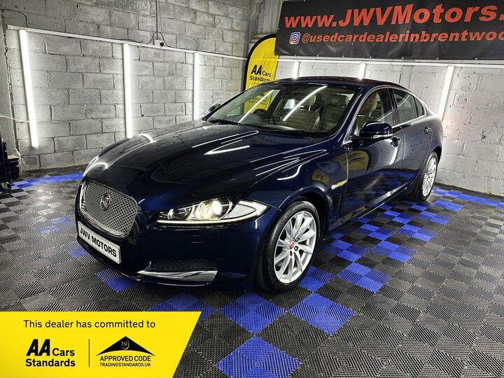 Jaguar XF 2.2d Premium Luxury Auto Euro 5 (s/s) 4dr