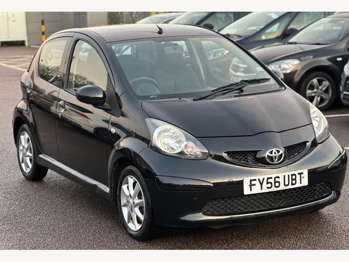 Toyota AYGO 1.0 VVT-i Black Euro 4 5dr