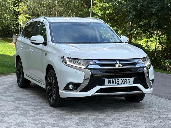Mitsubishi Outlander 2.0h 12kWh 4h CVT 4WD Euro 6 (s/s) 5dr