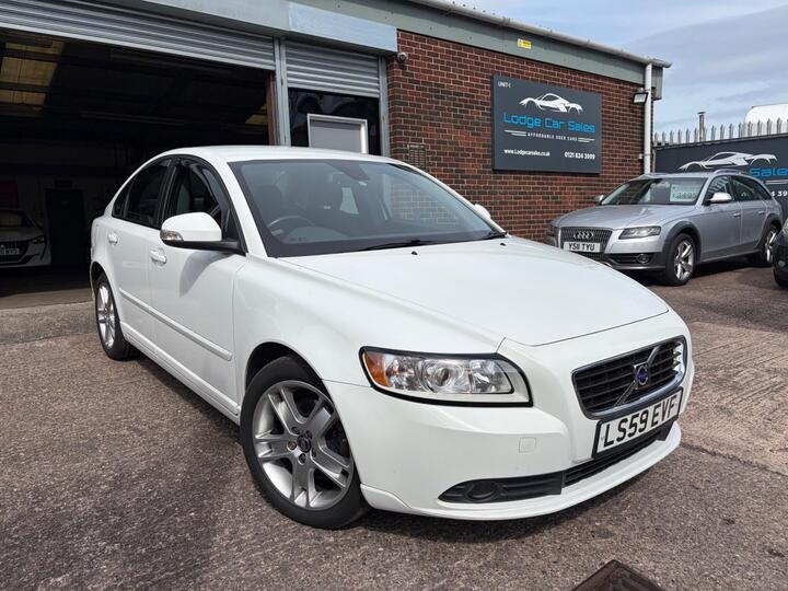 Volvo S40 2.0D SE Powershift Euro 4 4dr