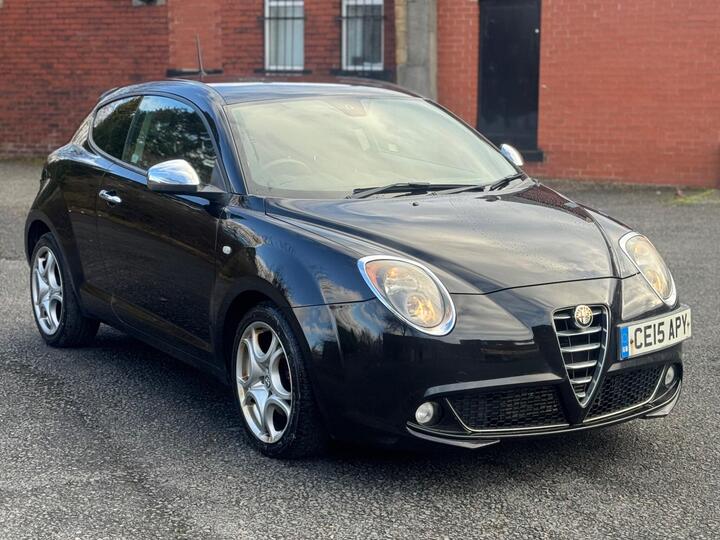 Alfa Romeo MITO 1.3 JTDM-2 Distinctive Euro 5 (s/s) 3dr Alfa Romeo MITO 1.3 JTDM-2 Distinctive Euro 5 (s/s) 3dr
