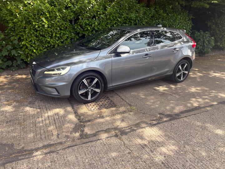 Volvo V40 2.0 D4 R-Design Auto Euro 6 (s/s) 5dr