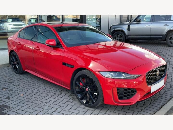 Jaguar XE 2.0 P300i R-Dynamic HSE Auto AWD Euro 6 (s/s) 4dr