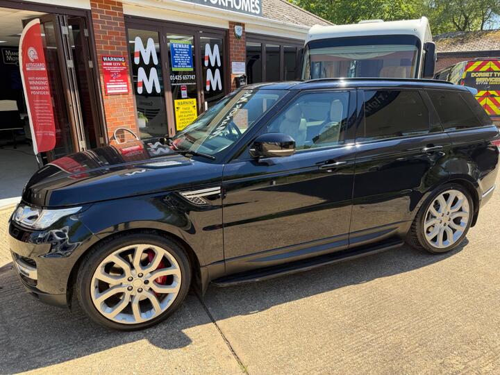 Land Rover Range Rover Sport 3.0 SD V6 HSE Auto 4WD Euro 5 (s/s) 5dr Land Rover Range Rover Sport 3.0 SD V6 HSE Auto 4WD Euro 5 (s/s) 5dr