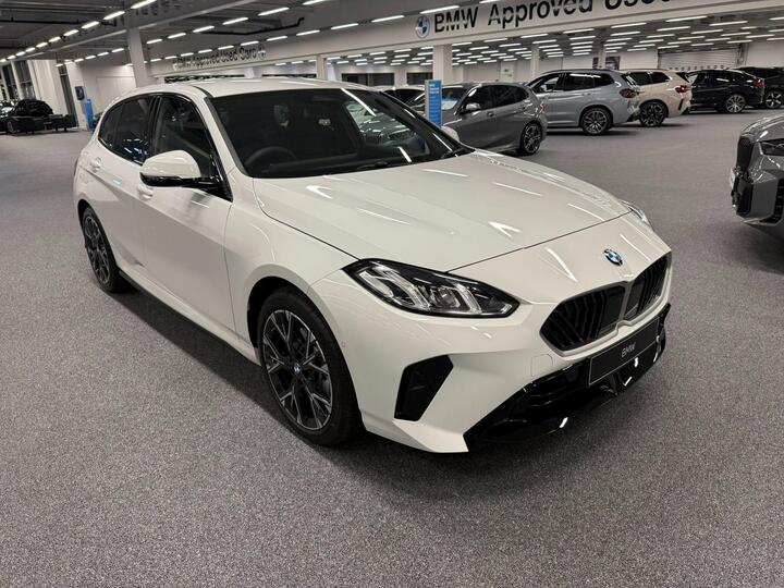 BMW 1 Series 1.5 120i MHT M Sport DCT Euro 6 (s/s) 5dr