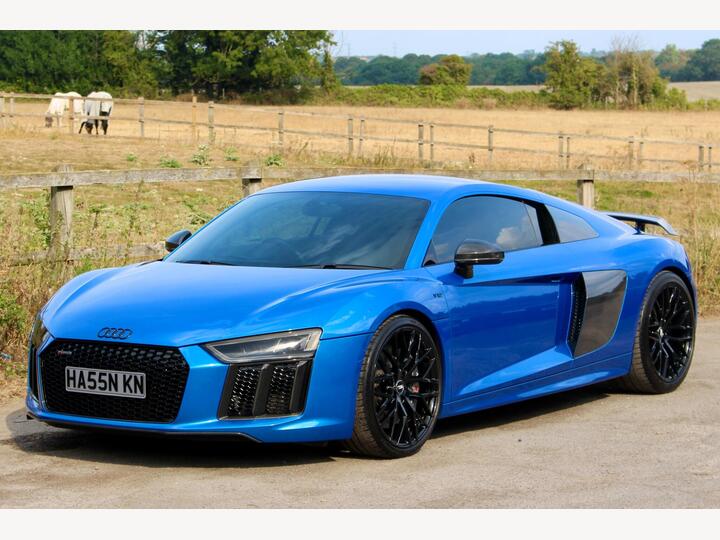Audi R8 5.2 FSI V10 Plus S Tronic Quattro Euro 6 (s/s) 2dr