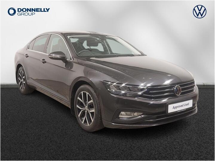 Volkswagen Passat 1.6 TDI SEL DSG Euro 6 (s/s) 4dr