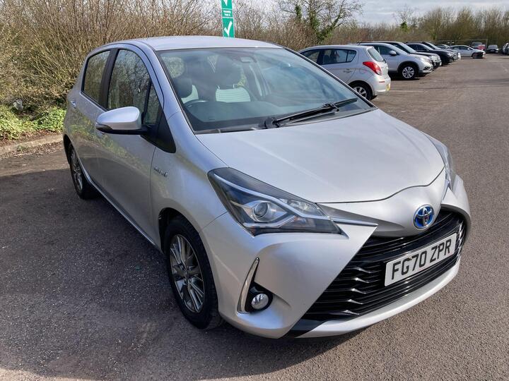 Toyota Yaris 1.5 VVT-h Icon E-CVT Euro 6 (s/s) 5dr