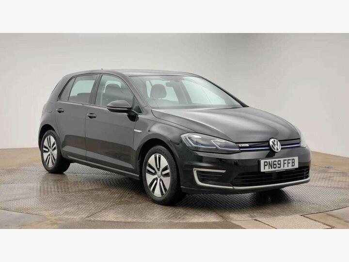 Volkswagen Golf 35.8kWh E-Golf Auto 5dr