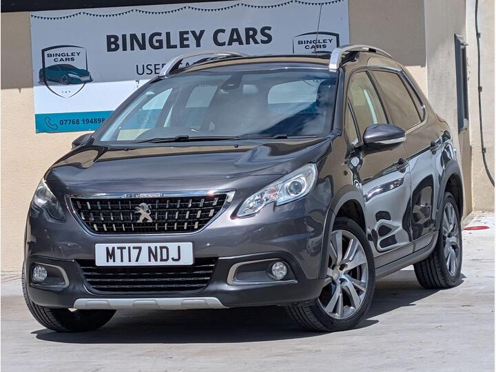 Peugeot 2008 1.6 BlueHDi Allure Euro 6 (s/s) 5dr Peugeot 2008 1.6 BlueHDi Allure Euro 6 (s/s) 5dr