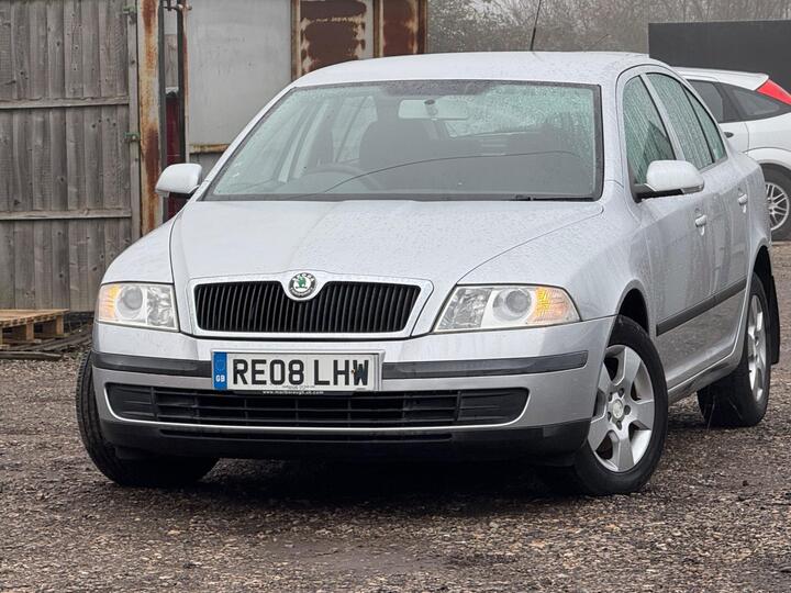 Skoda Octavia 1.6 FSI Ambiente Euro 4 5dr