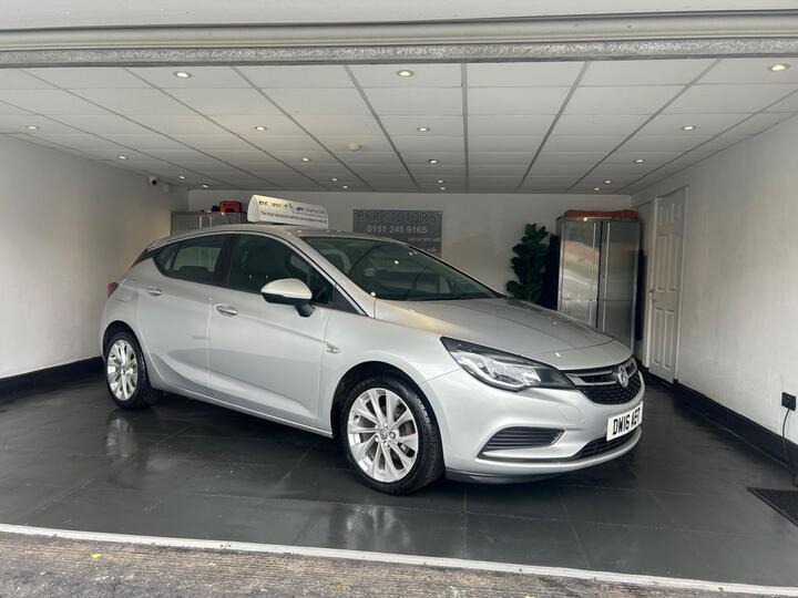 Vauxhall Astra 1.4i Turbo Design Euro 6 5dr Vauxhall Astra 1.4i Turbo Design Euro 6 5dr
