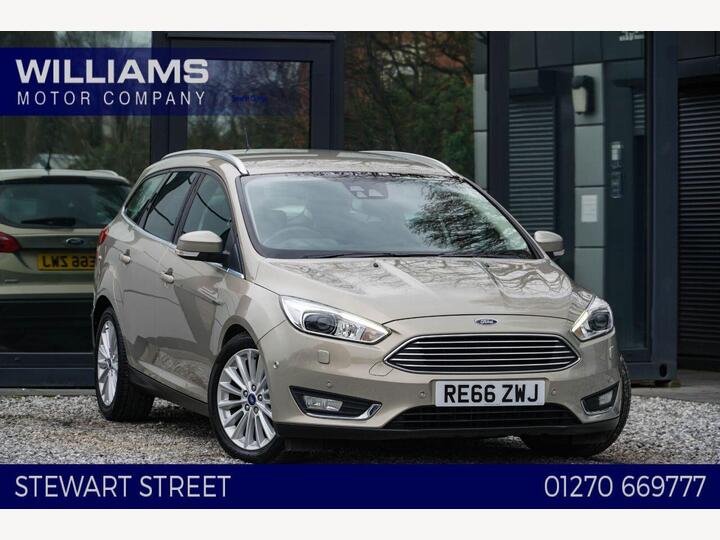 Ford FOCUS 1.0T EcoBoost Titanium X Auto Euro 6 (s/s) 5dr