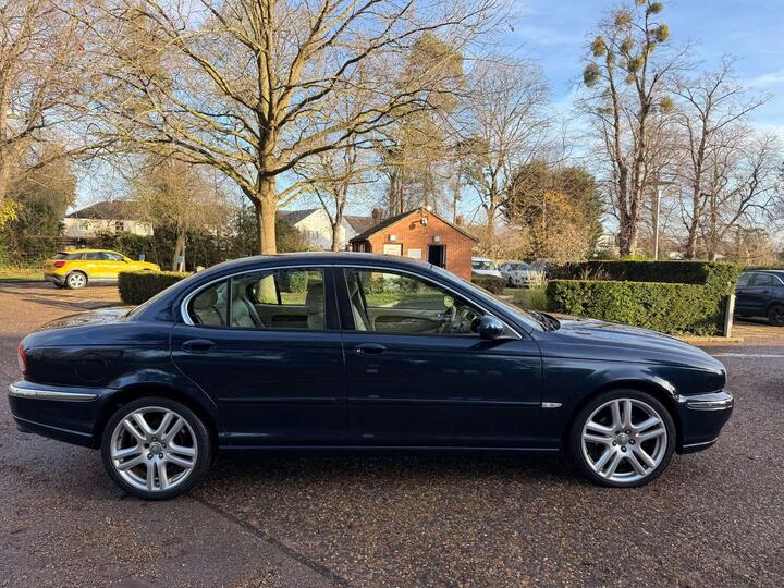Jaguar X-TYPE 2.5 V6 SE (AWD) 4dr