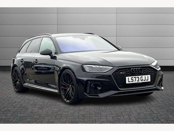 Audi RS 4 Avant Carbon Black   450 PS Tiptronic 2.9 TFSI V6 Carbon Black Tiptronic Quattro Euro 6 (s/s) 5dr