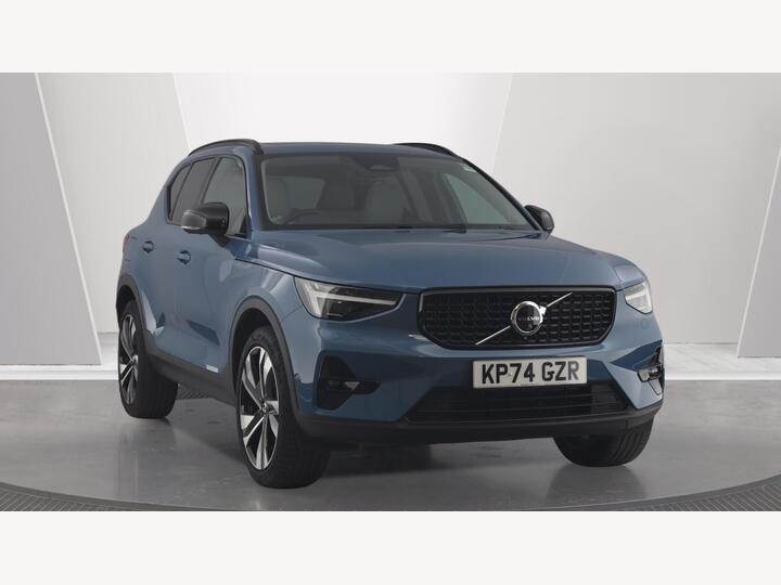 Volvo XC40 2.0 B4 MHEV Ultra Dark DCT Auto Euro 6 (s/s) 5dr
