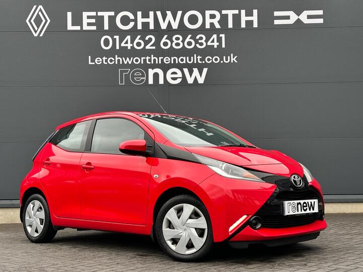 Toyota AYGO 1.0 VVT-i X-play X-shift Euro 6 5dr