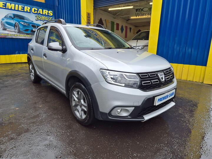 Dacia Sandero Stepway 1.5 DCi Ambiance Euro 6 (s/s) 5dr Dacia Sandero Stepway 1.5 DCi Ambiance Euro 6 (s/s) 5dr