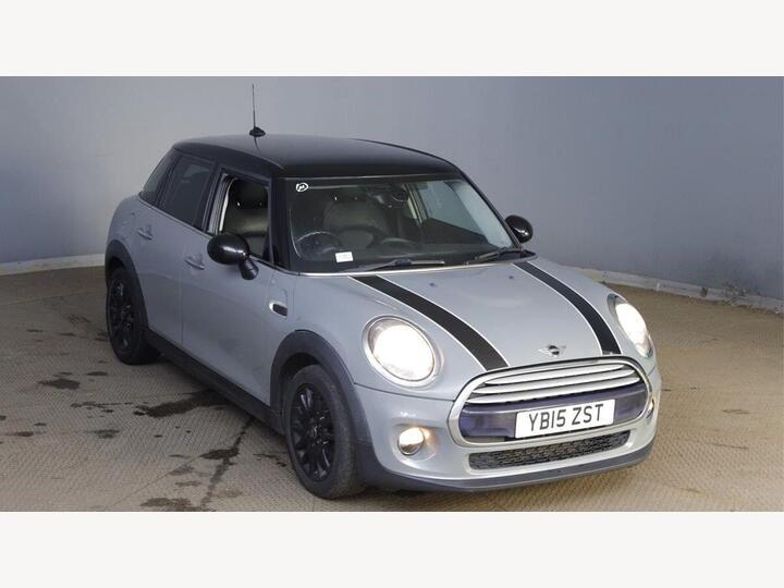 MINI Hatch 1.5 Cooper Euro 6 (s/s) 5dr