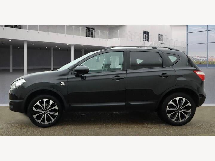 Nissan Qashqai 2.0 N-tec CVT 4WD 5dr