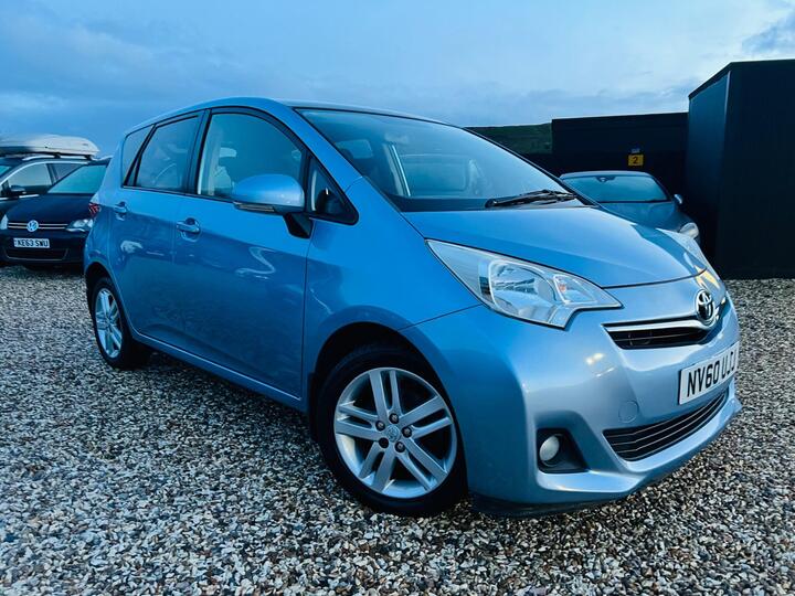 Toyota Verso S 1.33 Dual VVT-i TR Euro 5 5dr